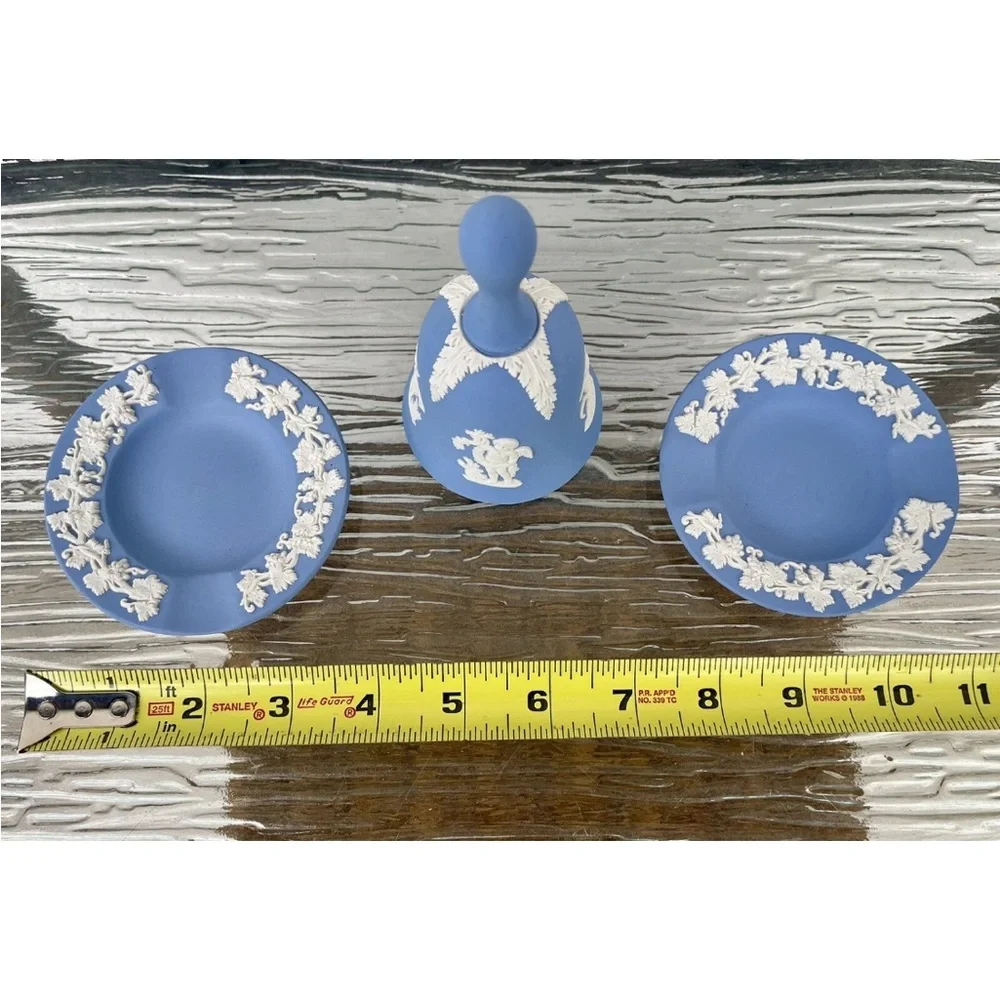 Lot 3 Vintage MCM‎ Wedgewood Blue Jasperware Ashtray & Bell England Stoneware